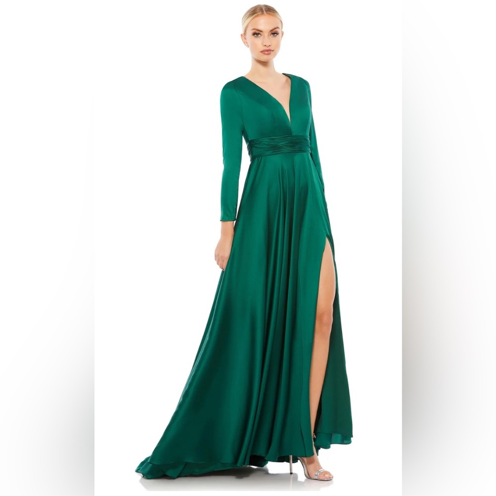 Jasmine - Long-Sleeved Green Satin Gown